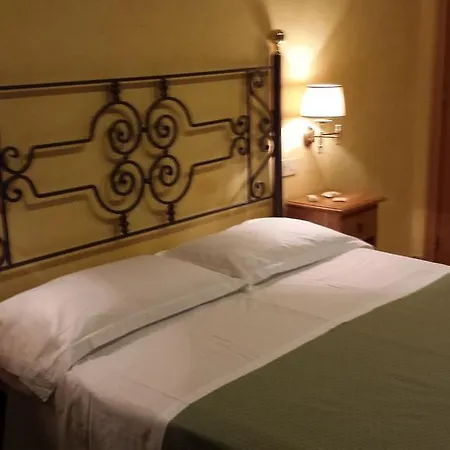Otel Fidene *