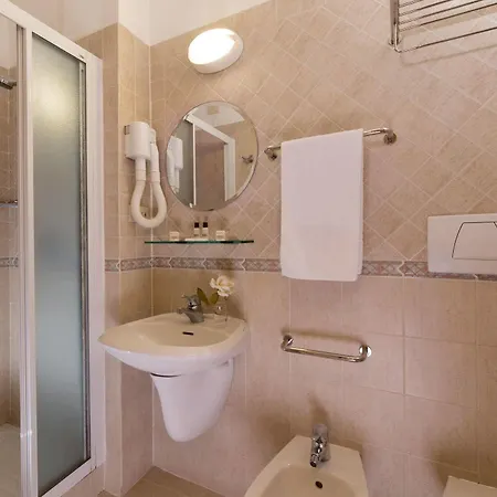Otel Fidene