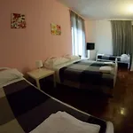 Szálloda Fidene *