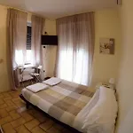 Szálloda Fidene *